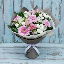 Букет цветов из:  Герберы, Альстромерии и Хризантемы в Старой Рузе