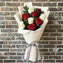 Букет цветов из:  Розы в Старой Рузе