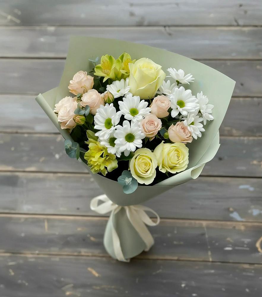 Букет цветов из: Альстромерии, Розы и Хризантемы в Старой Рузе