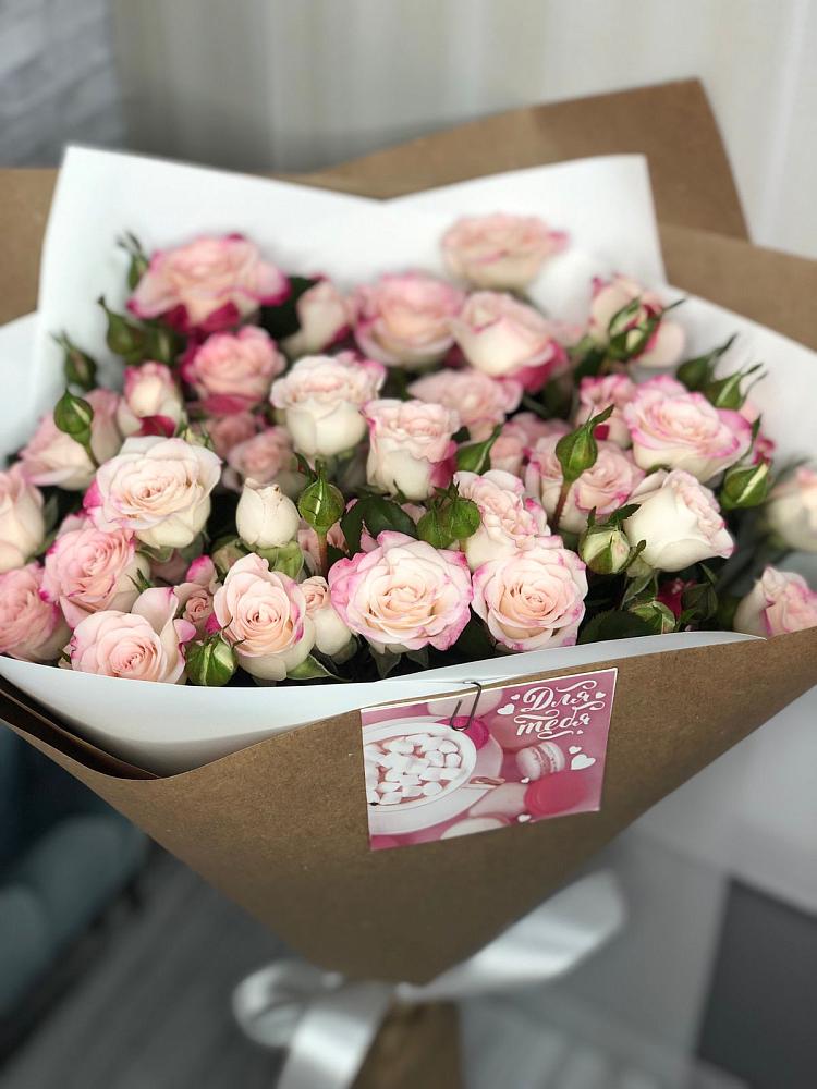 Букет цветов из: Розы в Старой Рузе