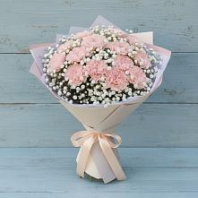 Букет цветов из:  Гвоздики в Старой Рузе