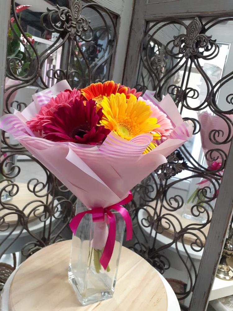 Букет цветов из: Герберы в Старой Рузе