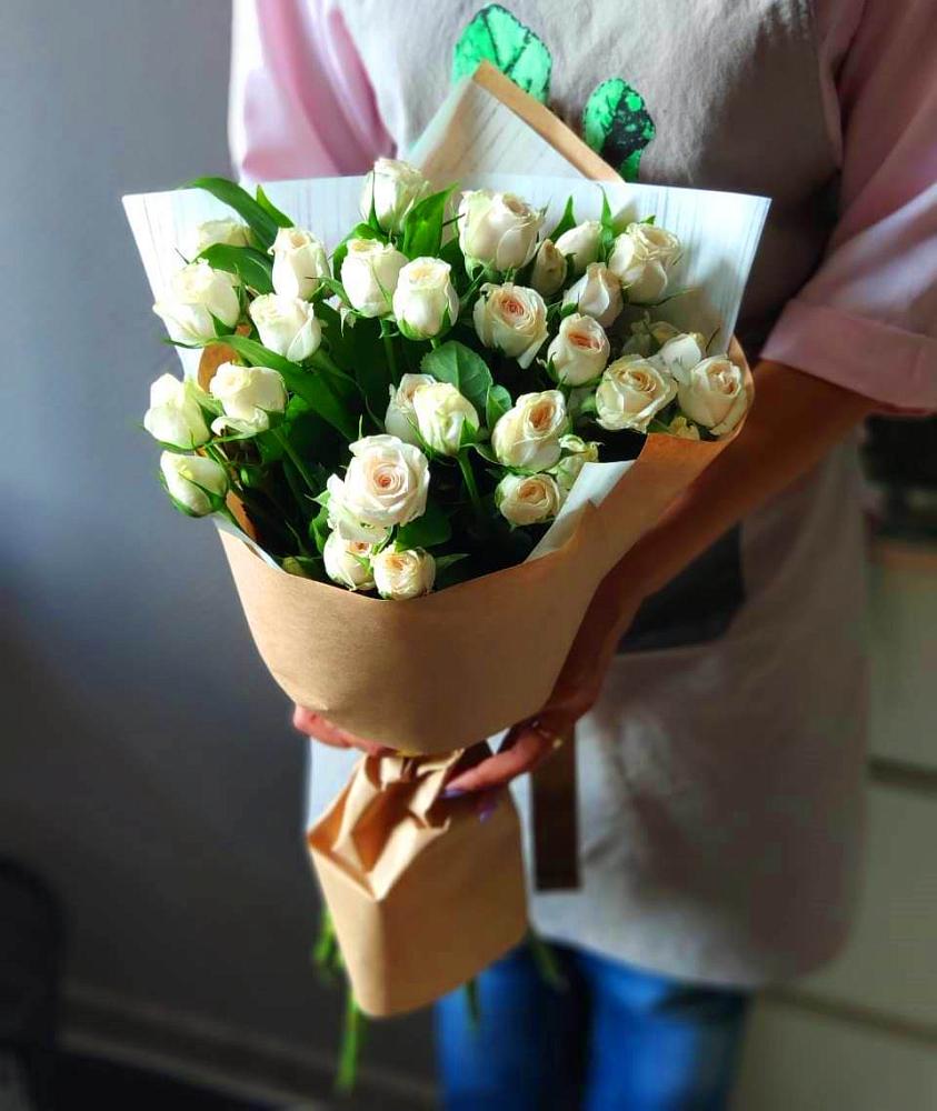 Букет цветов из: Розы в Старой Рузе