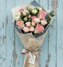 Букет цветов из:  Розы #REPLACE_PRED# Старой Рузе