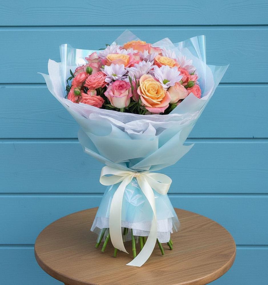 Букет цветов из: Хризантемы и Розы в Старой Рузе