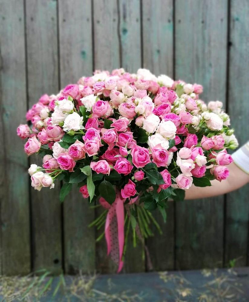 Букет Розовые кустовые розы Натали и Лав Лидия в Старой Рузе