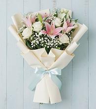 Букет цветов из:  Лилии в Старой Рузе